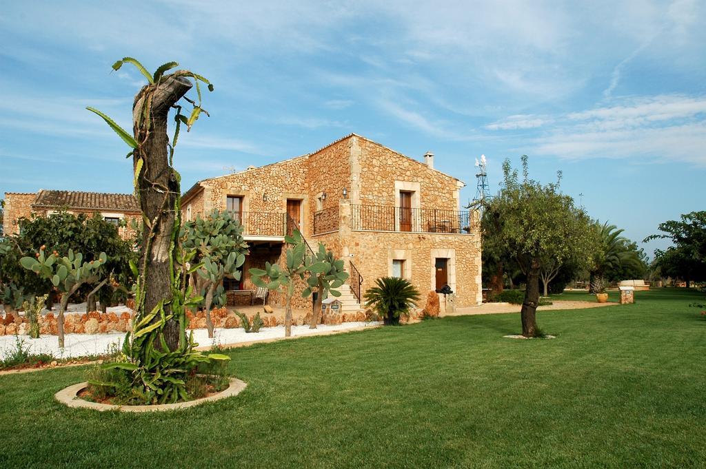 Agroturismo Es Quatre Cantons Villa Binissalem Exterior photo